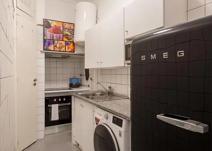 Quiet Bloom - In Estrela Διαμέρισμα