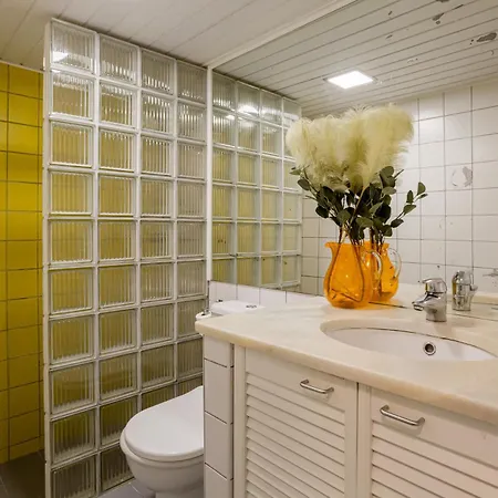 Quiet Bloom - In Estrela アパート